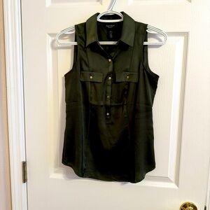 White House Black Market Collared Sleeveless Blouse